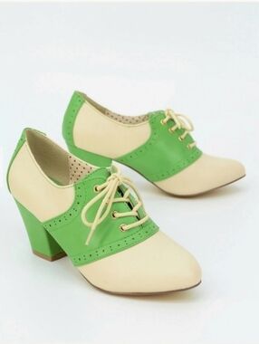 B.A.I.T. heeled oxford pumps green cream retro saddle shoes pinup women's 7.5